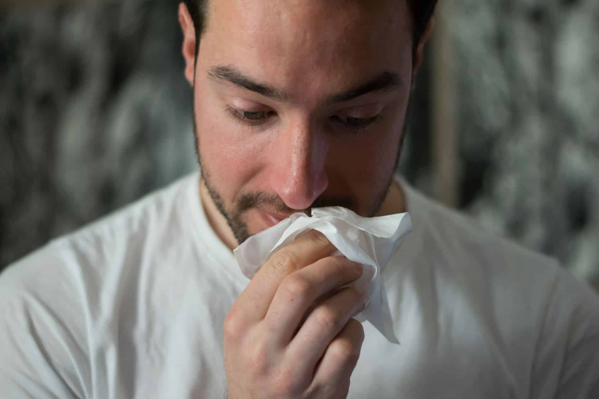 Man met burn-out laat gevoelens de vrije loop
